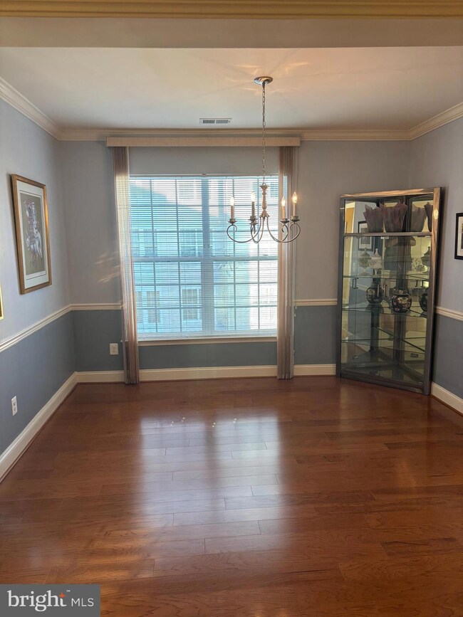 7300 Travertine Dr unit 302, Baltimore, MD 21209 - photo 6