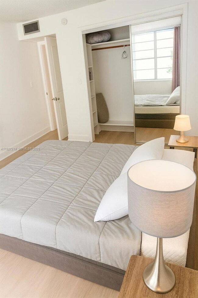 1732 Meridian Ave unit 502, Miami Beach, FL 33139 - photo 3