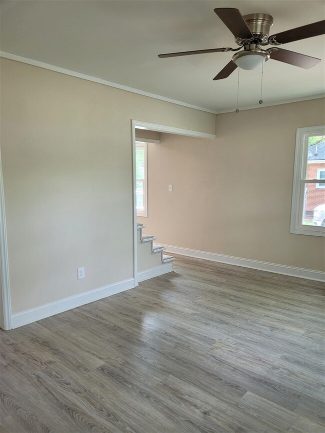 107 Mooreland Dr, Oxford, NC 27565 - photo 4