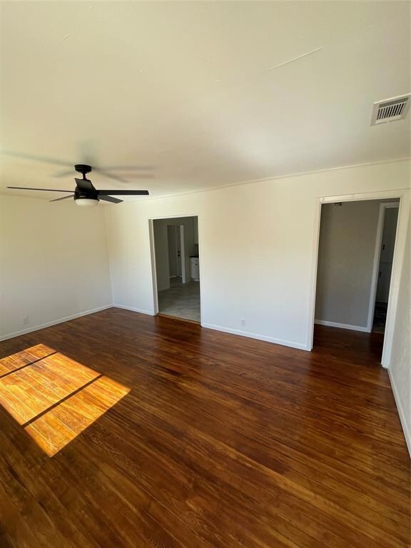 1114 Oakwood Dr, Denton, TX 76205 - photo 2