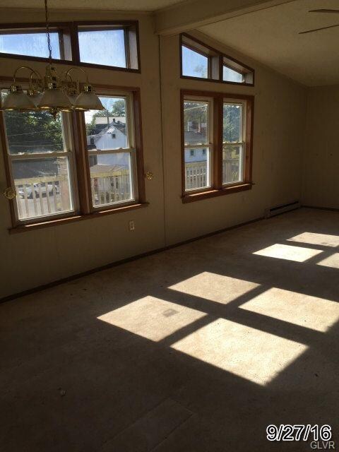 301 George St, Ashland, PA 17921 - photo 4