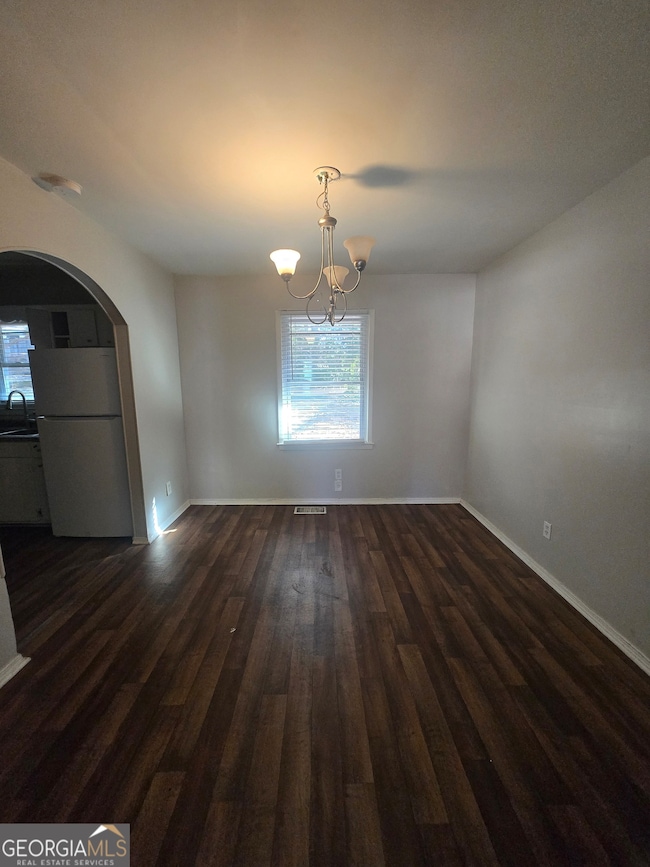 961 Dixie Dr, Jonesboro, GA 30236 - photo 5