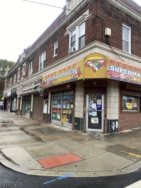 555 Westminster Ave unit 3, Elizabeth, NJ 07208 - photo 6