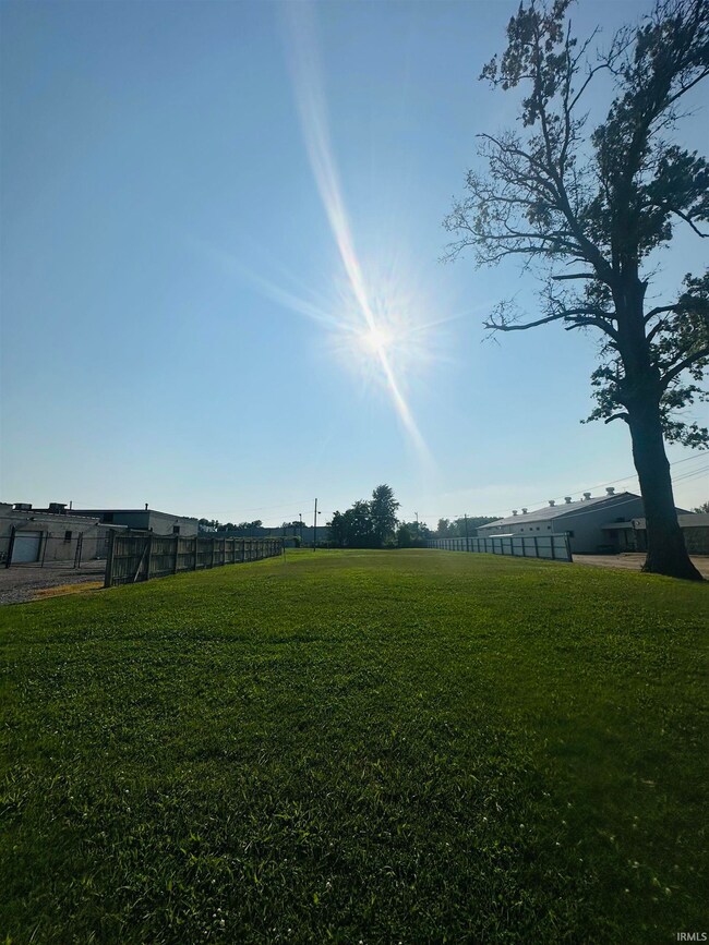 1330 N Fares Ave, Evansville, IN 47711 - photo 4