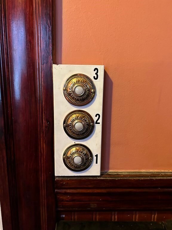 119 Birch St unit 3, Roslindale, MA 02131 - photo 2