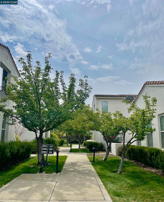 2000 Amaryllis Cir, San Ramon, CA 94582 - photo 6