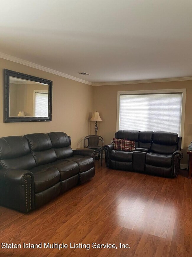 625 Correll Ave unit A, Staten Island, NY 10309 - photo 4