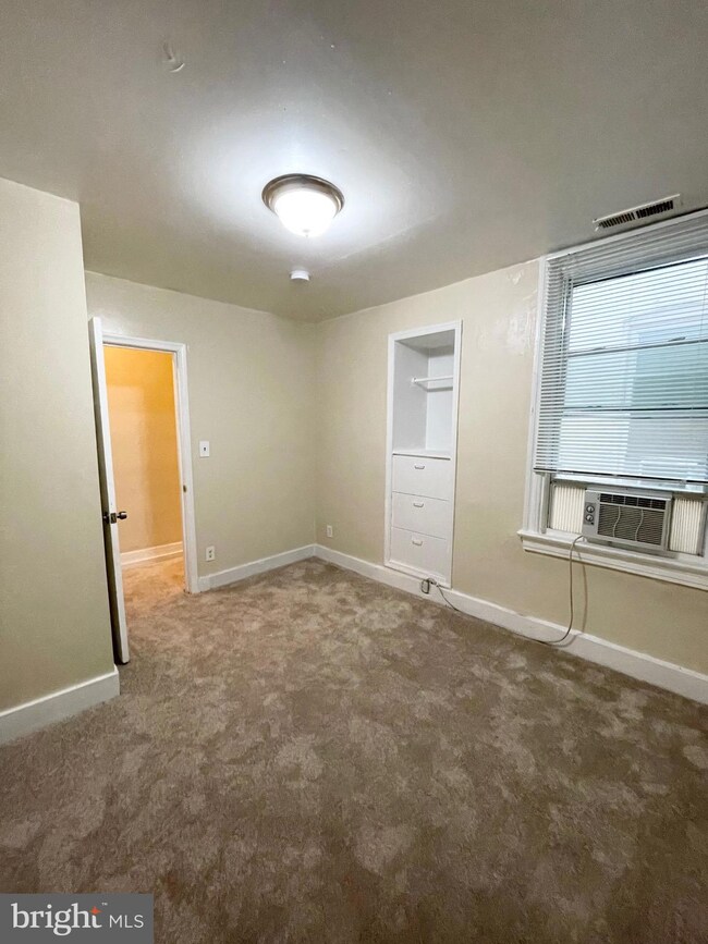 34 O St NW unit B, Washington, DC 20001 - photo 6