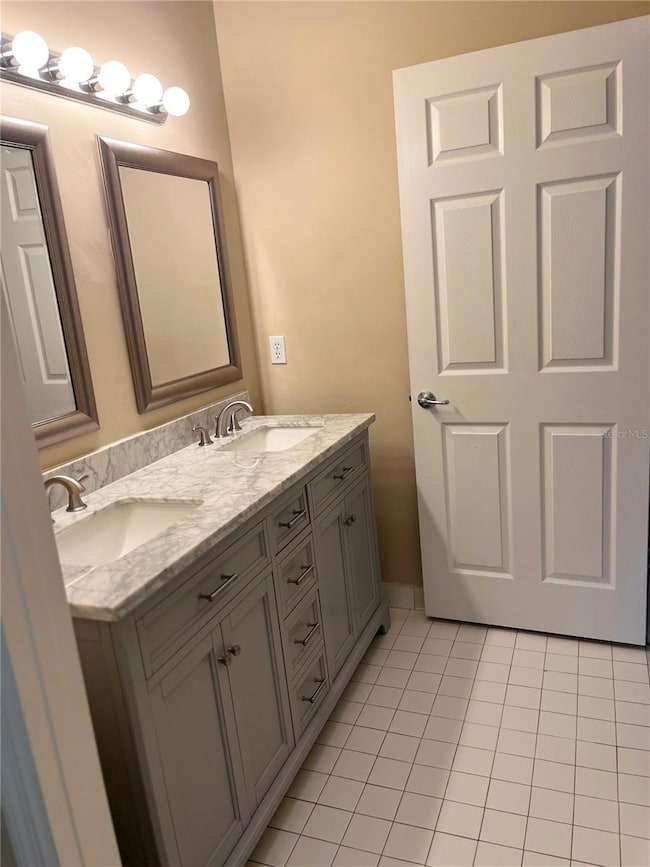 9150 SW 49th Place unit C, Gainesville, FL 32608 - photo 6