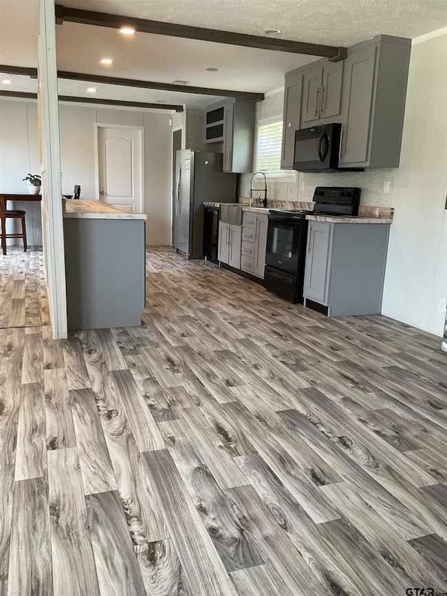 310 Randall Ave, Jefferson, TX 75657 - photo 5