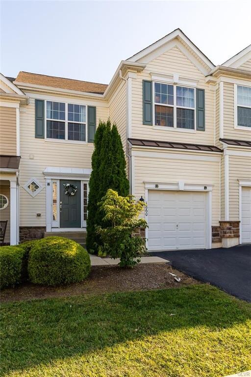 1860 Hemming Way, Orefield, PA 18069 - photo 2