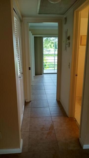 16 Dorset A, Boca Raton, FL 33434 - photo 6