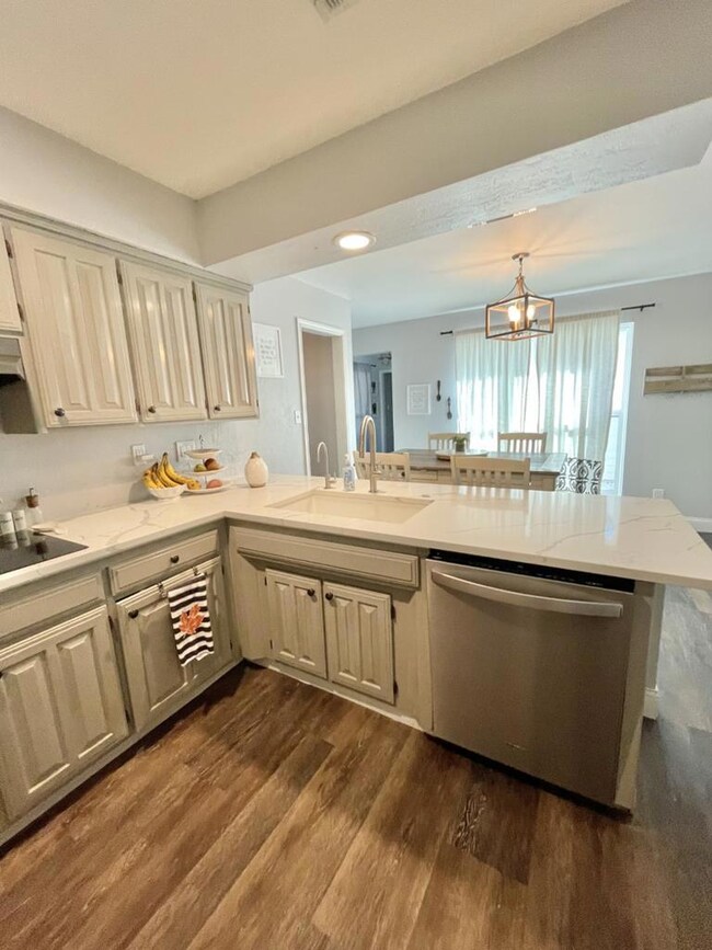 4006 Lehigh Dr, Midland, TX 79707 - photo 7