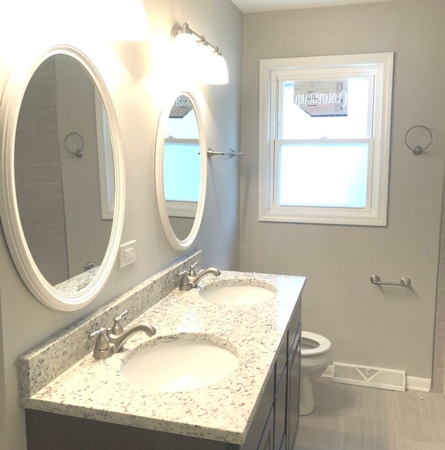 3020 173rd St, Hazel Crest, IL 60429 - photo 2