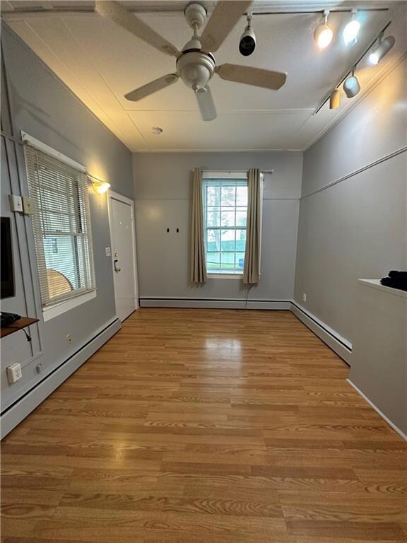 438 Wolcott Ave unit studio, Middletown, RI 02842 - photo 5