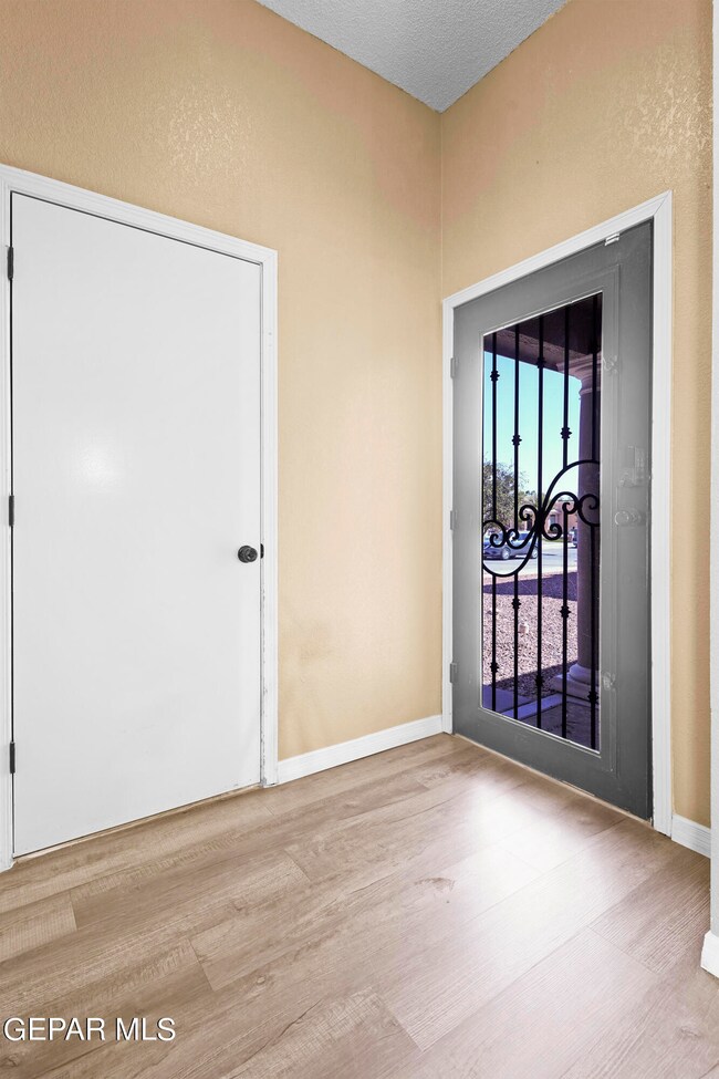 14270 Desert Bush Dr, El Paso, TX 79928 - photo 6