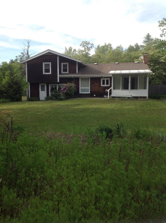 52 Clapp Rd, Rochester, MA 02770 - photo 5