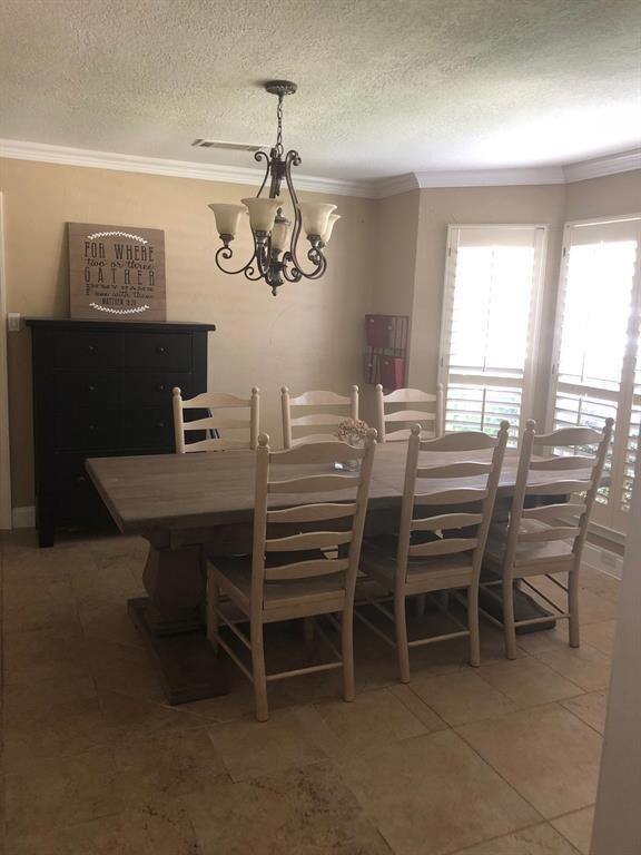 220 Warbler Ct, Bedford, TX 76021 - photo 4