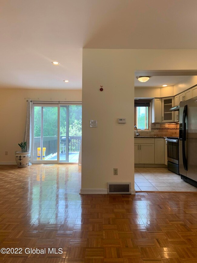 46 Velina Dr, Albany, NY 12203 - photo 7