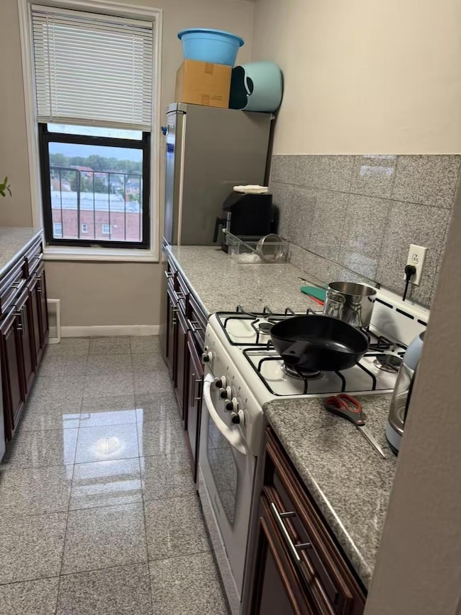 Wendy Building unit 5K, Flushing, NY 11354 - photo 7