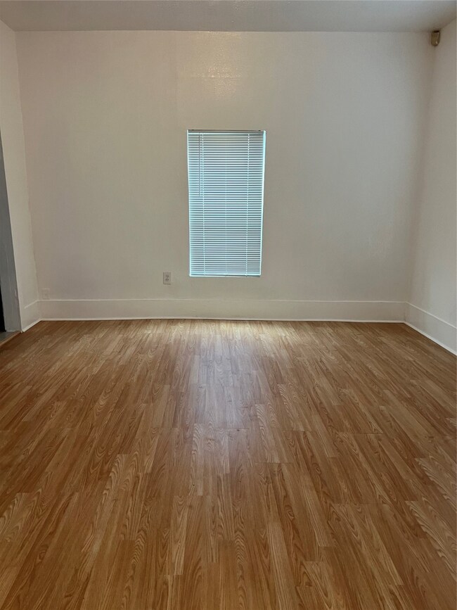2416 Stuart St, Houston, TX 77004 - photo 2