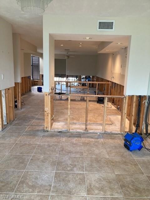 563 Park Shore Dr, Naples, FL 34103 - photo 2