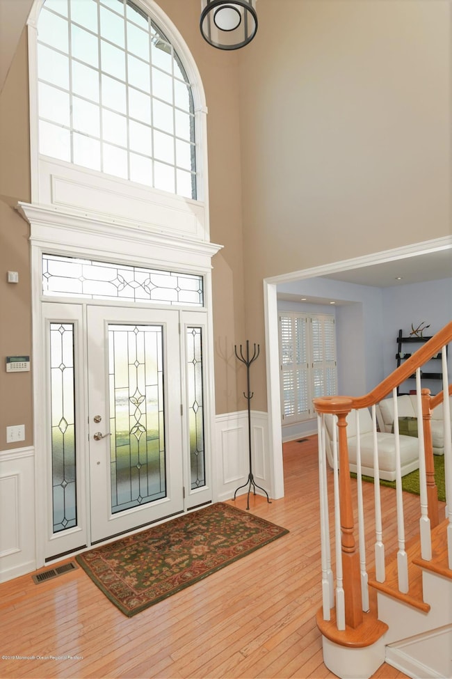 6 Crape Myrtle Dr, Holmdel, NJ 07733 - photo 2