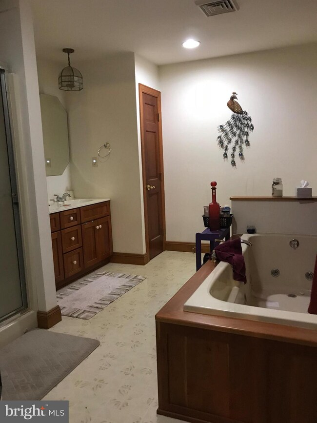 256 N Bohemia Ave, Cecilton, MD 21913 - photo 7