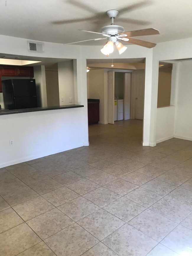 1331 W Baseline Rd unit 107, Mesa, AZ 85202 - photo 3