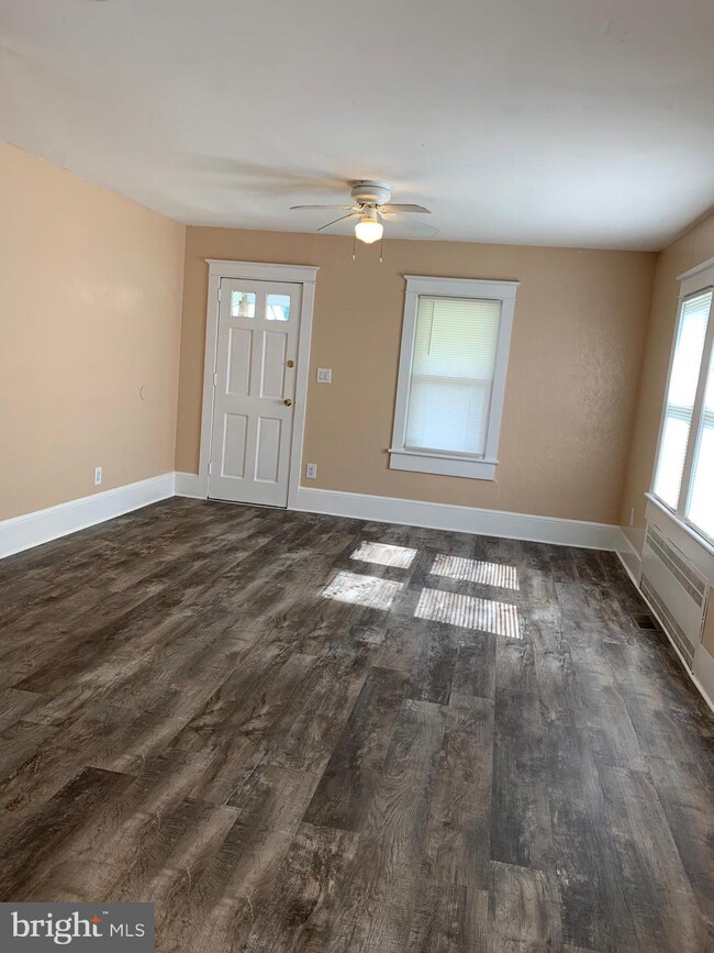 305 Fenimore St, Vineland, NJ 08360 - photo 5