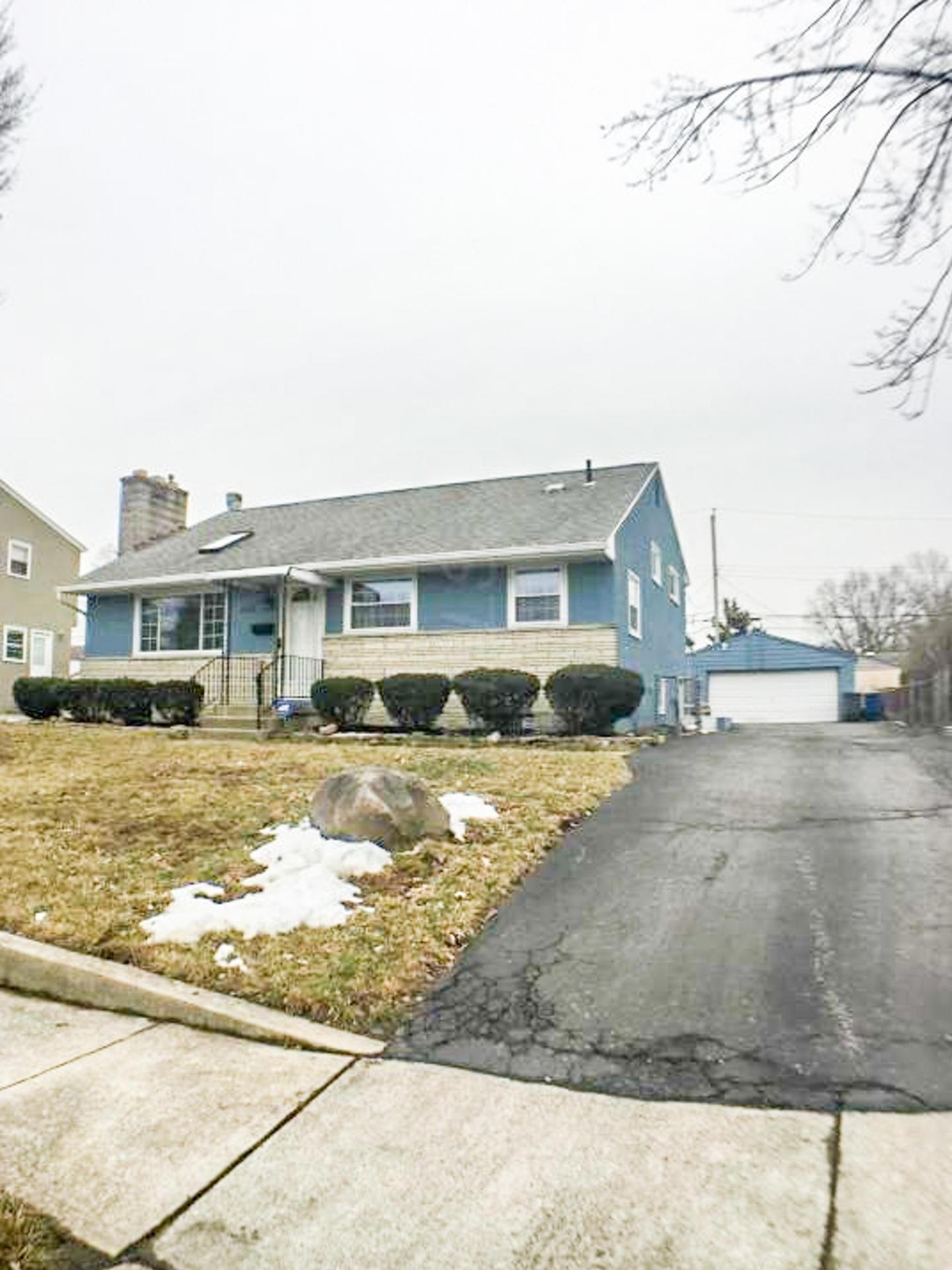 4420 Wanda Lane Rd, Columbus, OH 43224 - photo 1