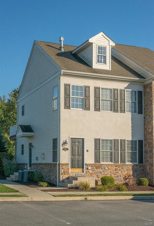 1792 Merlot Dr, Easton, PA 18045 - photo 1