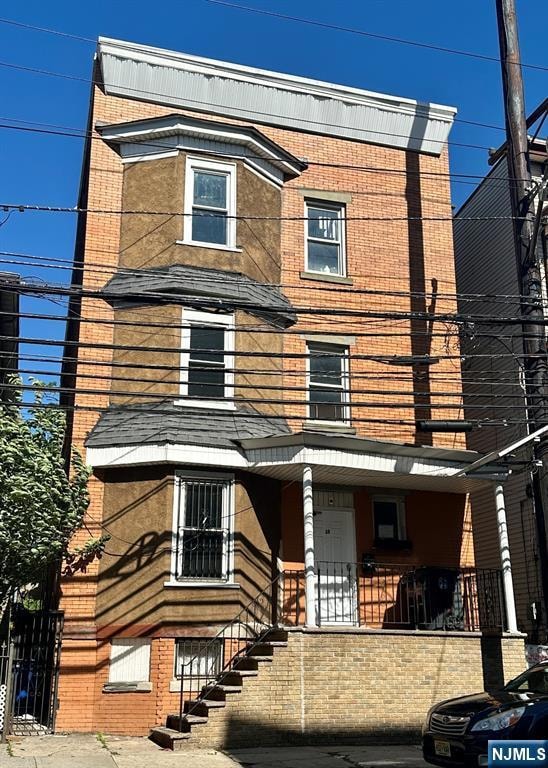 For Rent $2,200/month