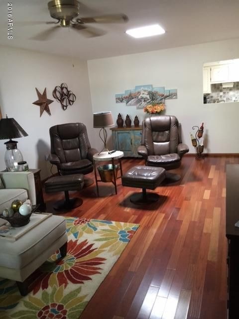 Living Rm -18810 134th