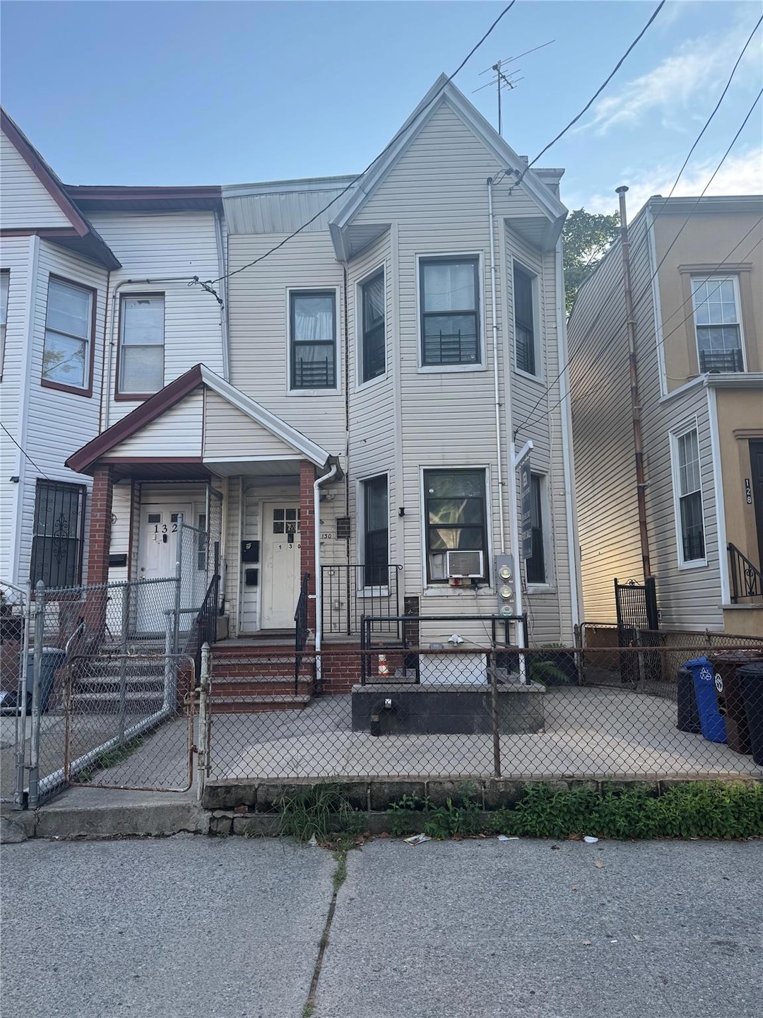 130 Crystal St, Brooklyn, NY 11208 - photo 1