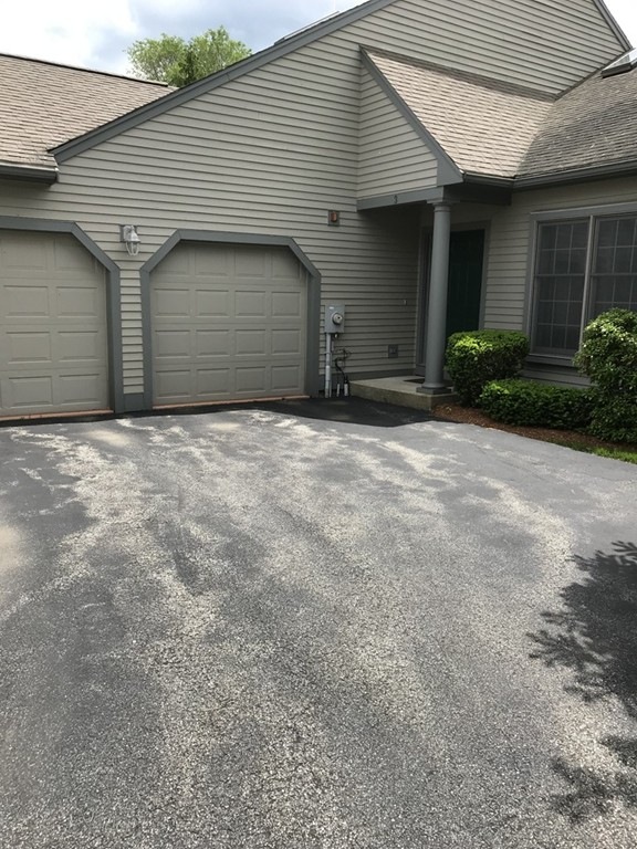 35 Kings Way unit TH 3, Waltham, MA 02451 - photo 1