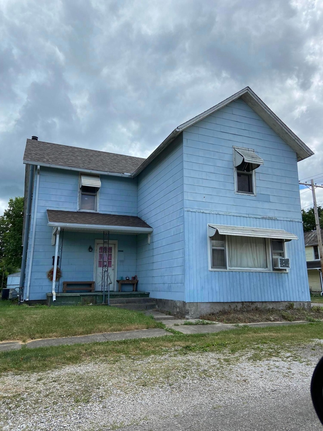 394 N 10th