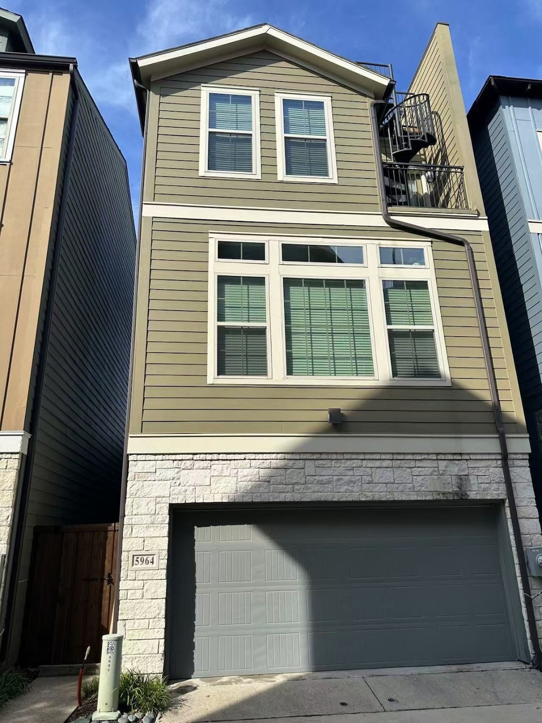 For Rent $2,900/month