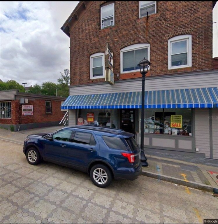 255 Columbia St unit 2, Fall River, MA 02721 - photo 1