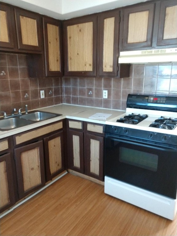 371 4th St unit 3, Fall River, MA 02721 - photo 1