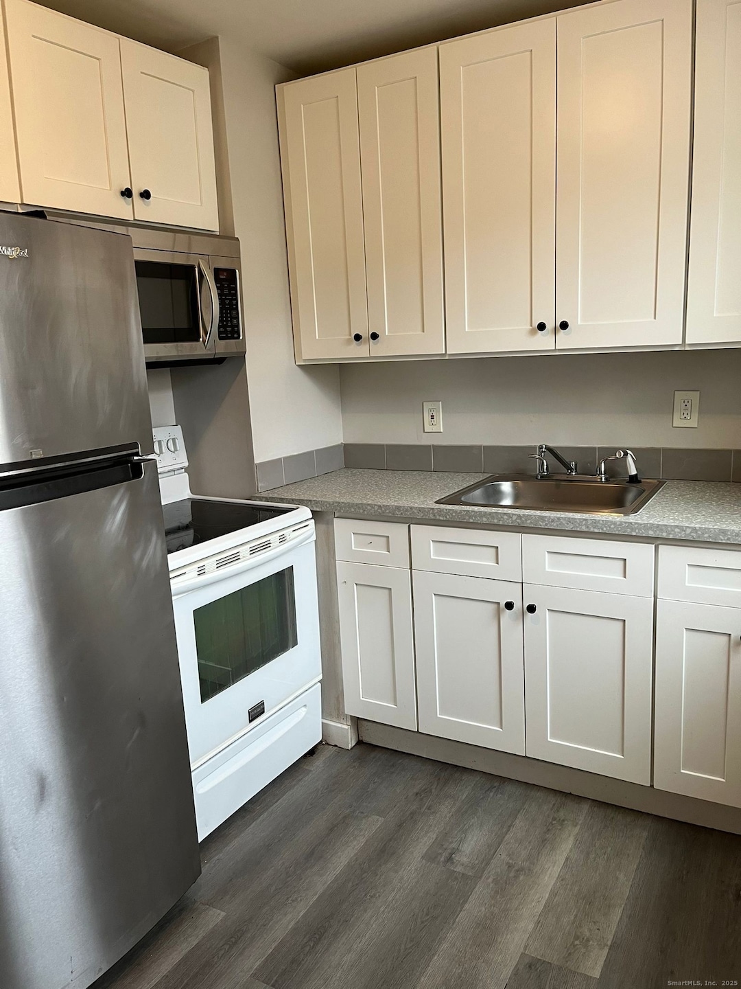 930 William St unit A, Bridgeport, CT 06608 - photo 1