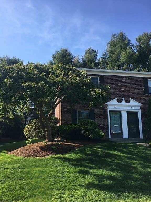 1601 Windsor Dr unit 1601, Framingham, MA 01701 - photo 1