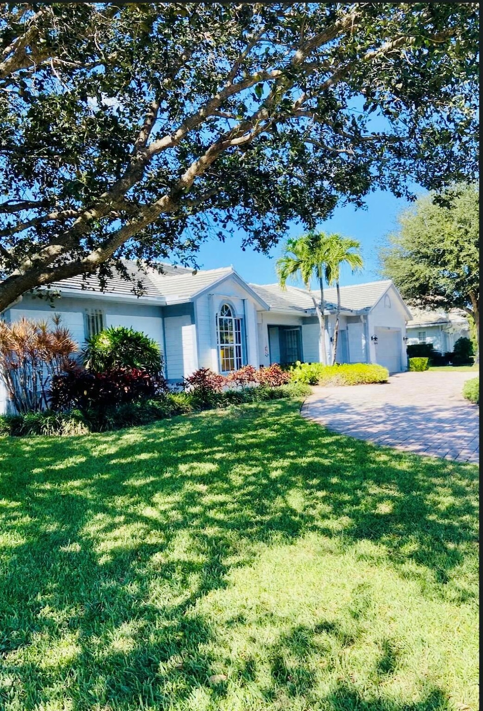 7760 SE Manhasset Place, Hobe Sound, FL 33455 - photo 1