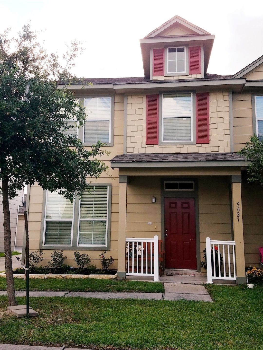 9627 Gorman Brook Dr, Houston, TX 77095 - photo 1