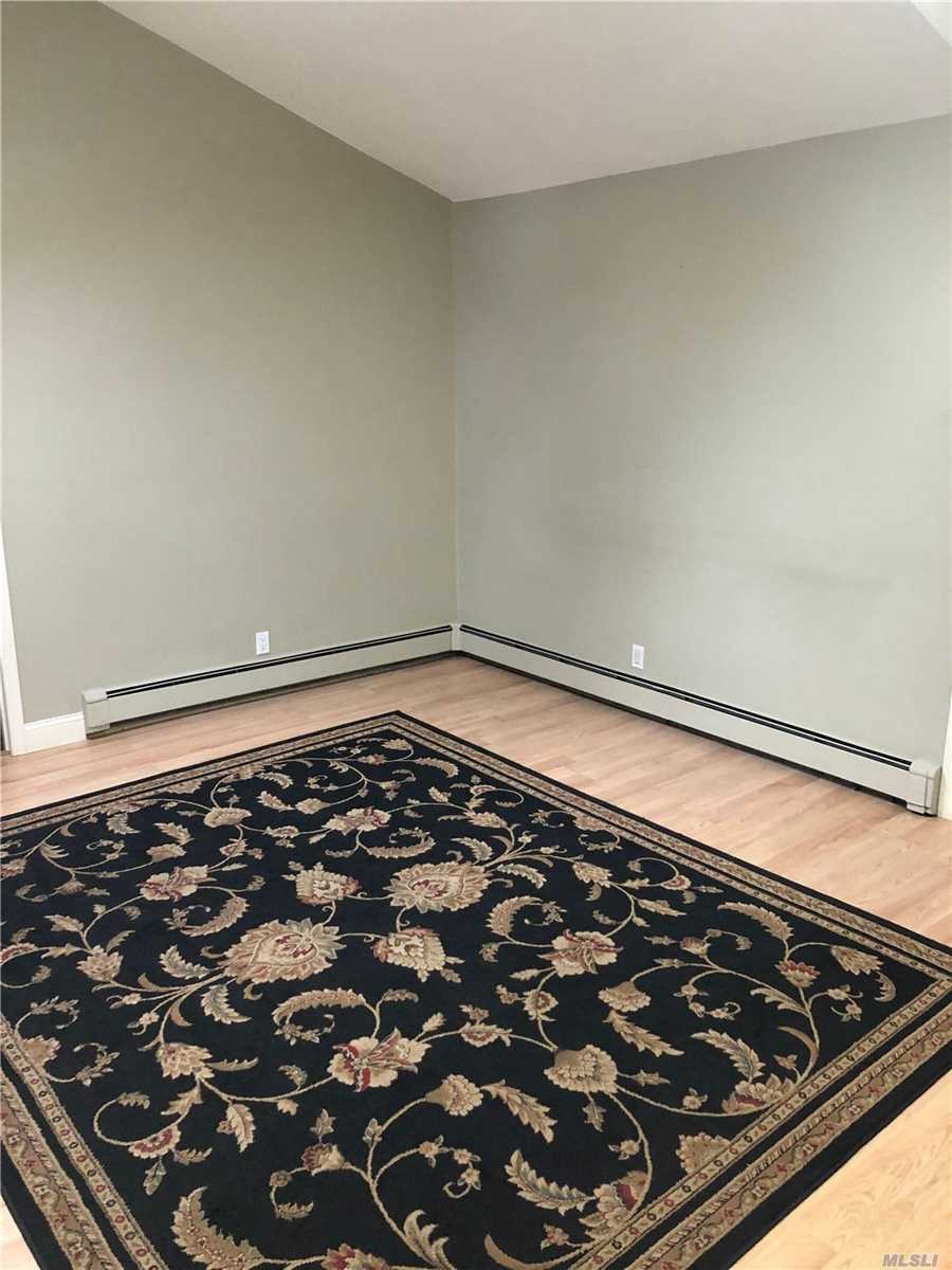 1764 Quarter St, West Babylon, NY 11704 - photo 1