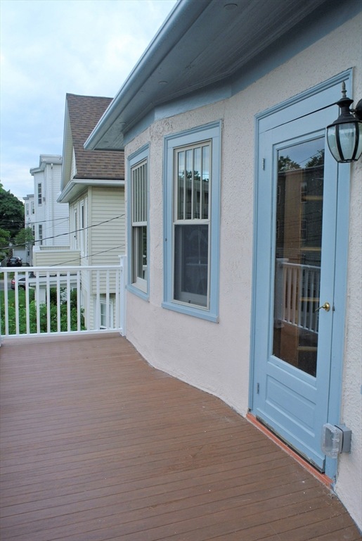 153 W Adams St unit 2, Somerville, MA 02144 - photo 1