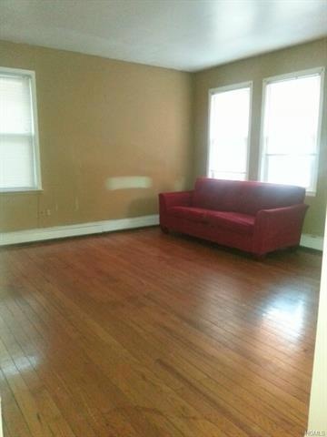 631 Warburton Ave unit 2F, Yonkers, NY 10701 - photo 1