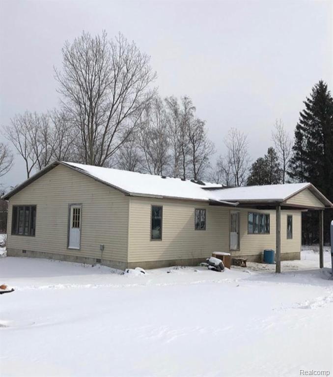 9262 Lakeshore main.jpg