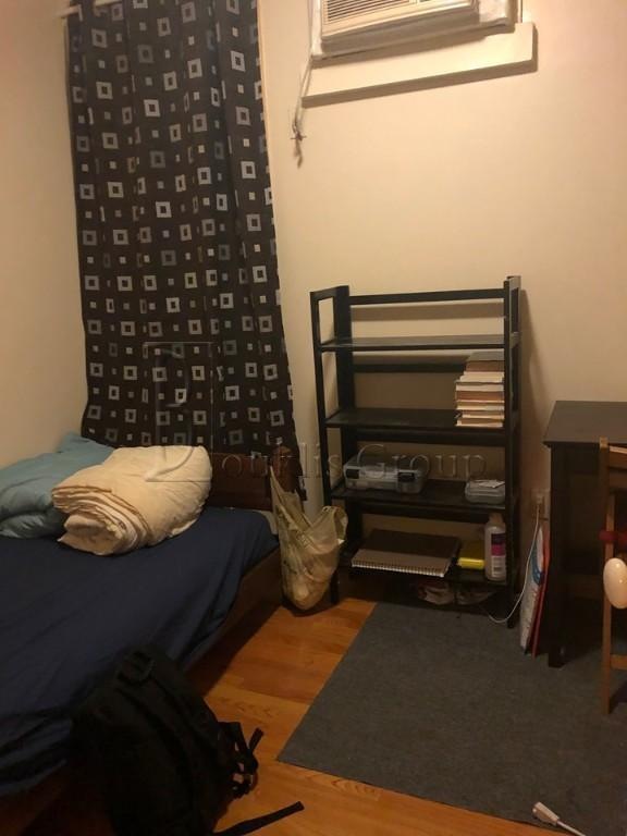 35-02 Astoria Blvd unit 2, Long Island City, NY 11103 - photo 1