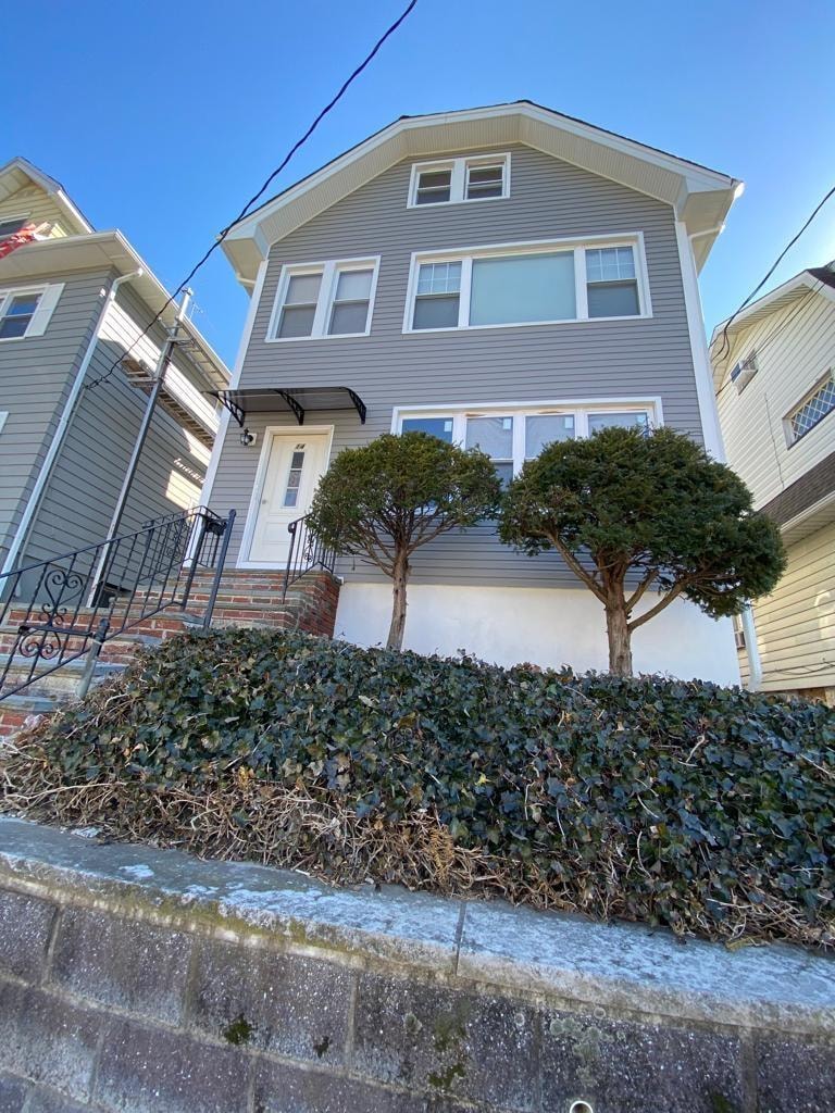 12 Washington Place unit 2, East Rutherford, NJ 07073 - photo 1
